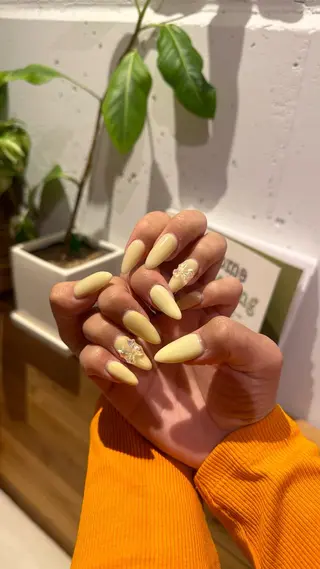 ネイル salonRemake所属・Runa ☽のネイルデザイン
