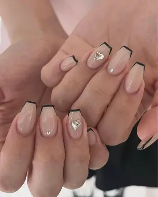 ネイル UniqueNail 長さだし専門店のネイルデザイン