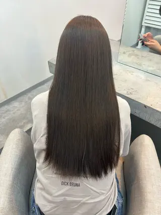 ロング rin/艶髪特化/ 暗髪/透明感のヘアスタイル