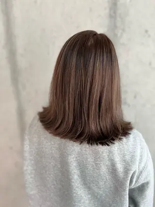 ミディアム カラー Mariana雛/ 西大分/ハイライトのヘアスタイル