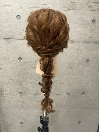 ロング ヘアアレンジ 🍭ハイトーン/ レイヤーカット🦄のヘアスタイル