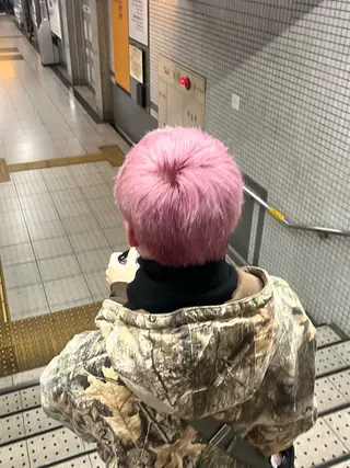 ショート メンズ 野中里紗/ ベージュカラーのヘアスタイル