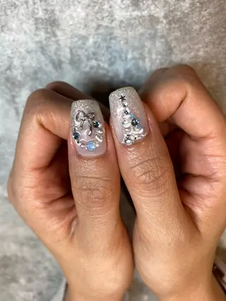 ネイル 佐藤  悠子のネイルデザイン