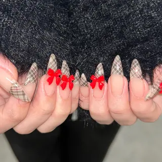 ネイル ハルナ/当日予約 🆗🪩のネイルデザイン