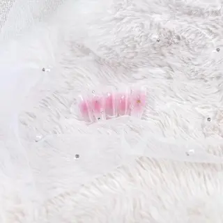 ネイル Eyedor まつパ／眉毛専門店のネイルデザイン