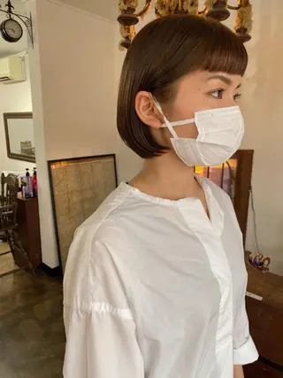 ショート カラー 艶カラー🫧 MOMOYOのヘアスタイル