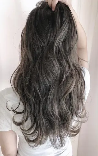 ロング カラー パーマ ヘアアレンジ ネイル マツエク・マツパ 竹内ケンゴ🇰🇷 EIGHT藤沢のヘアスタイル