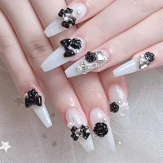 ネイル ❤️‍🔥長さだし専 門❤️‍🔥C&Bのネイルデザイン