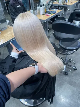 セミロング カラー ハイトーン 横浜💞ミオのヘアスタイル