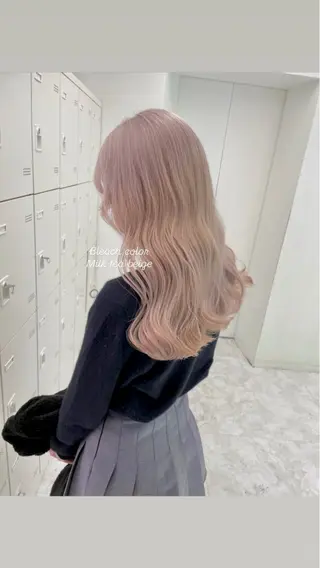 セミロング カラー 🤍💕ブリーチカラ ーAyaka💕🤍のヘアスタイル