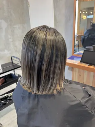 セミロング カラー ヘアアレンジ 佐々木  まゆかのヘアスタイル