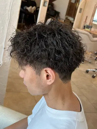 ショート パーマ メンズ スパイキー/ ピンパーマ/緑川雄也のヘアスタイル