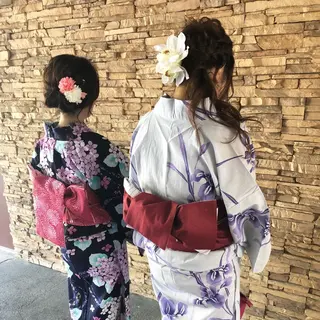 セミロング カラー ヘアアレンジ ネイル #3/M所属・【サンバイエム】 公式のエステ・リラクイメージ