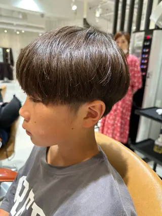 メンズ ブリーチ/艶カラー カノ🌼のヘアスタイル