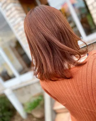 ミディアム カラー 荒木 ひろかのヘアスタイル