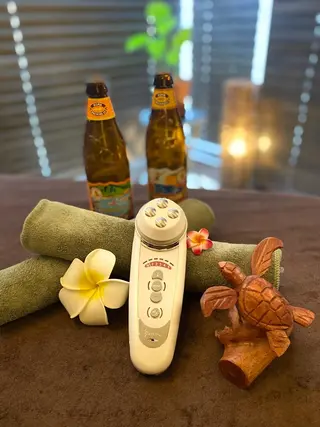 Acupuncture  salon LINOA リノア鍼灸院所属・ヘッドスパ鍼/小顔鍼 耳ツボ 　LINOAのエステ・リラクイメージ
