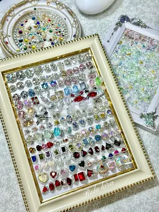 ネイル Rola kira nail salon所属・Rola kira 麗のネイルデザイン