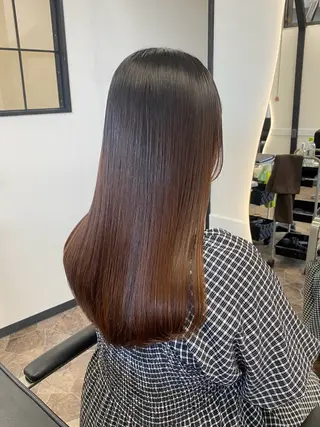 セミロング LOA所属・石田 晴香のヘアスタイル