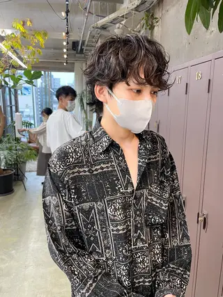 パーマ メンズ フェザーパーマ/ 山口大輝のヘアスタイル