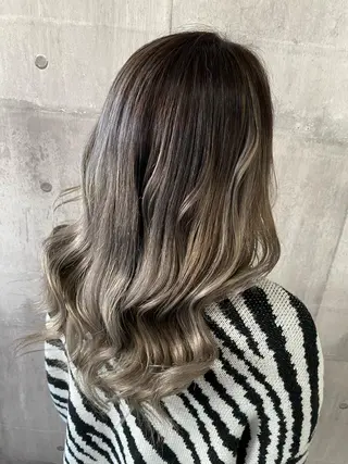 ミディアム カラー PANDOLA あゆり🦋のヘアスタイル