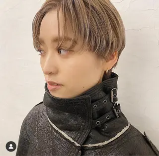 ショート カラー デザインカラー🥂 YUKAのヘアスタイル