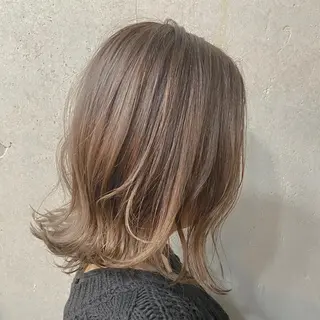 ミディアム 川端 康介のヘアスタイル