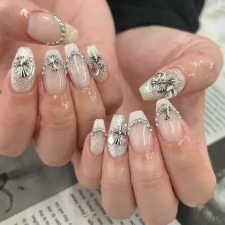 ネイル Basic町田本店 Suzunaのネイルデザイン