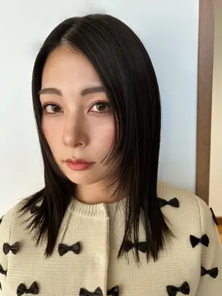 ミディアム 髪質改善/縮毛矯正/ 透明感カラーYUMAのヘアスタイル