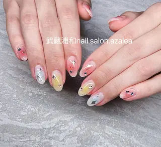 ネイル R inのネイルデザイン