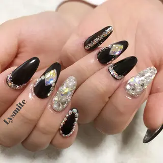 ネイル Lysmite所属・岩本 美香のネイルデザイン