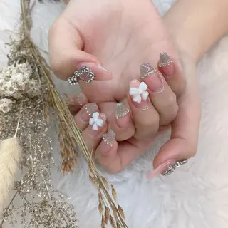 ネイル 🦋ネイルサロン ブラン🌈ゆりのネイルデザイン