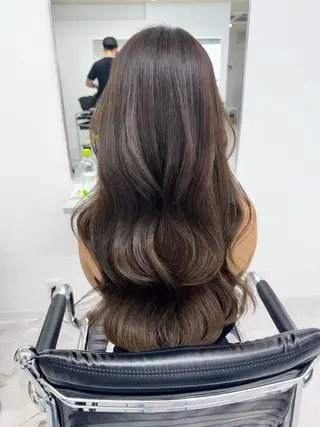 ロング カラー ブリーチなしWカラー /艶カラー✨のヘアスタイル