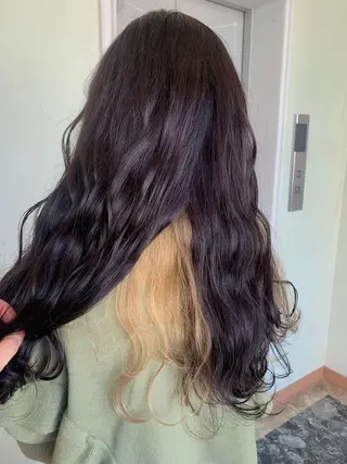 ロング カラー yuri🌼 NUMBER 天王寺のヘアスタイル