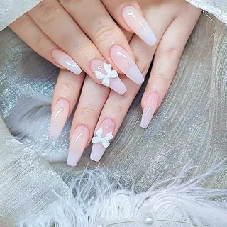 ネイル 櫻井 ナナのネイルデザイン