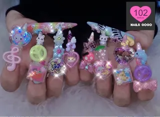 ネイル NAILSGOGO shibuyaのネイルデザイン