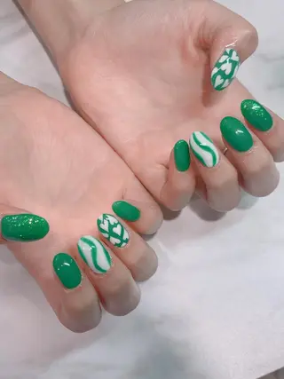 ネイル ネイルサロン トゥルースのネイルデザイン