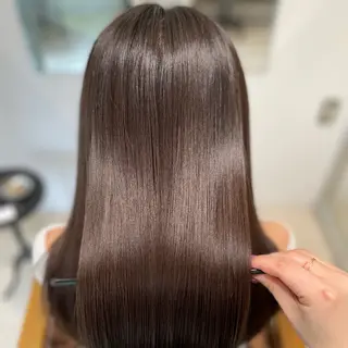 ロング Matilda所属・Mo Moのヘアスタイル