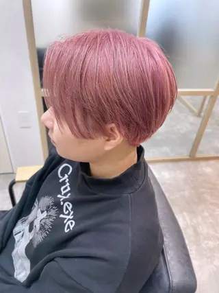 ミディアム カラー EMANON新宿南口所属・🦄中性ウルフ ☁️Shiori🦄のヘアスタイル