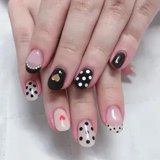 ネイル ネイルサロン KURIKINDIのネイルデザイン