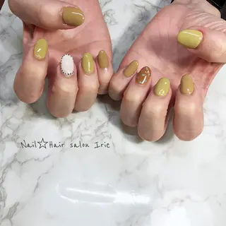 ネイル Hair salon Irie所属・與儀 知佳のネイルデザイン