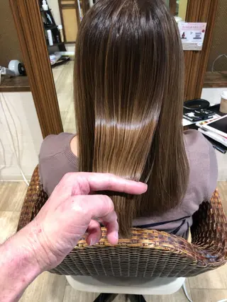 ミディアム カラー KIZU 髪質改善 オカルト怪談のヘアスタイル