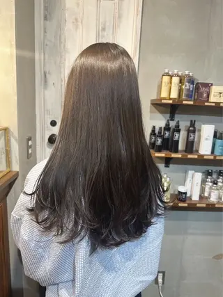 セミロング カラー mana♡透明感 カラー/縮毛矯正🫧のヘアスタイル