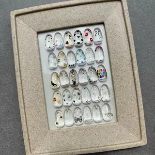 ネイル Privatesalon Colorer所属・Colorer AYAKOのネイルデザイン