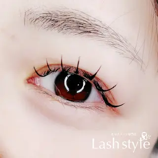 マツエク・マツパ まつげパーマ専門店 Lash style by TONE所属・まつげパーマ専門店 Lash styleの眉毛・アイブロウイメージ