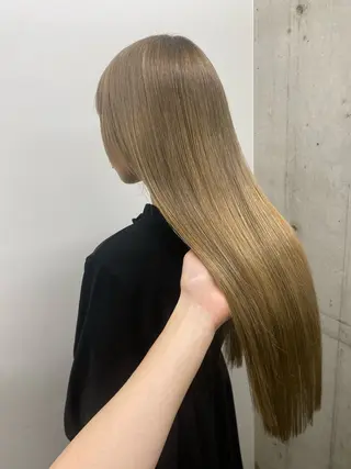 ロング NUMBER 天王寺YUYAのヘアスタイル