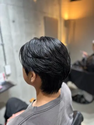 パーマ メンズ 心斎橋シャドウパーマ メンズウルフ高森蓮のヘアスタイル