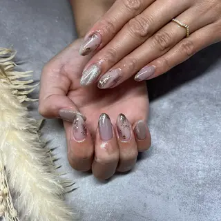 ネイル PALMNAIL所属・次田 春花のネイルデザイン