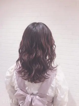 セミロング カラー 岩永 梨玖のヘアスタイル