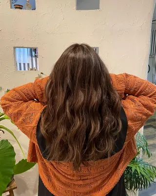 ロング カラー 🌸小掛🌸 豊橋外国人風カラーのヘアスタイル