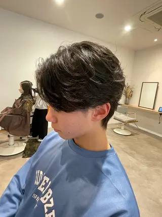 ミディアム 樋口 令惟のヘアスタイル